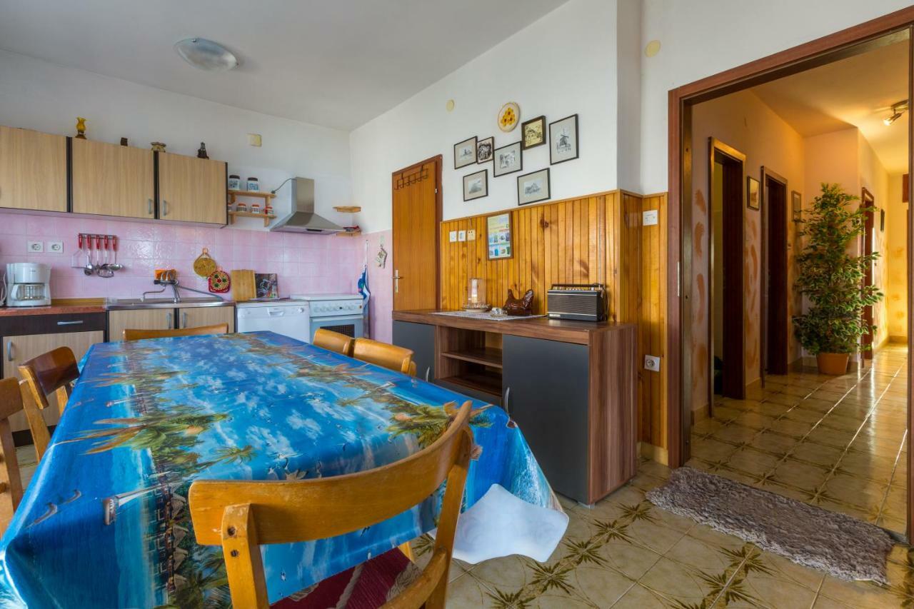 Apartman Ivka Драмал Екстериор снимка